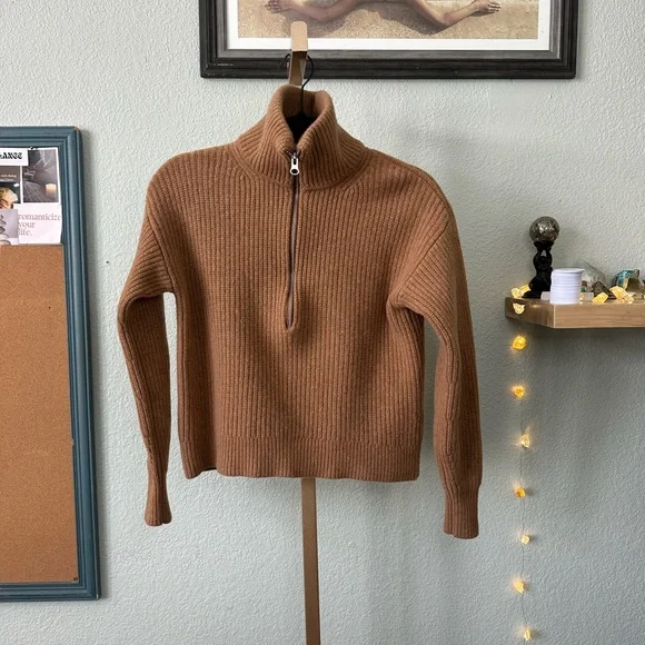 Everlane | The Half-Zip Sweater in Luxe Merino in the Color Deep Camel - Picture 4 of 9